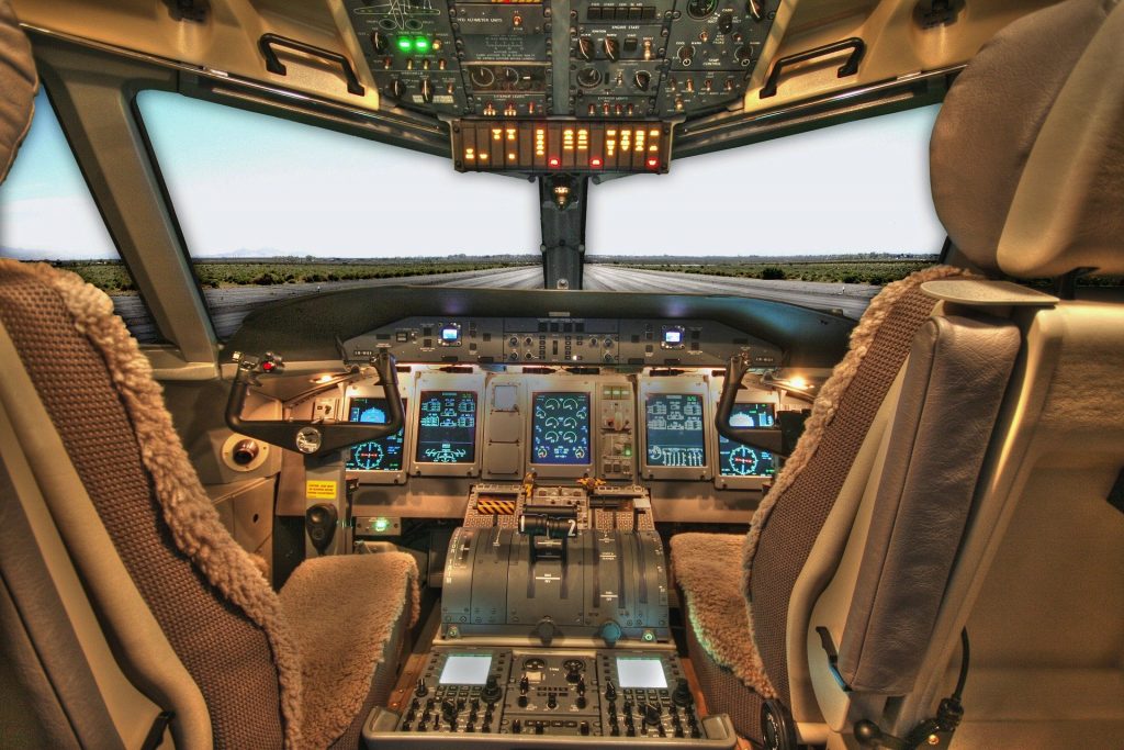 cabina de avión entrenamiento